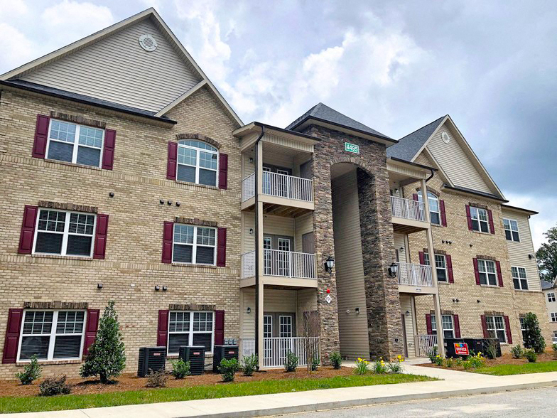 Landon Creek Apartments Apartments in Greensboro, NC